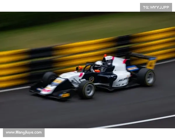 哪里可以看赛车比赛的完整视频